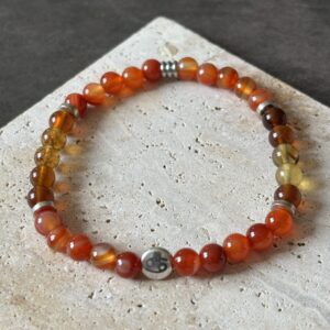 Bracelet astrologique Cancer en ambre et cornaline, bijou en pierres naturelles pour énergie et apaisement