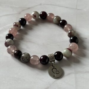 Bracelet Lion aux énergies du cœur, grenat, tourmaline rose et quartz fraise