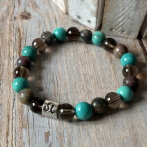Bracelet Lion en turquoise verte stabilisée, quartz fumé et rubis sur cyanite, pierres naturelles