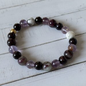 Bracelet Sagittaire en améthyste Super Seven, grenat et tourmaline rose, bijou astrologique en pierres naturelles